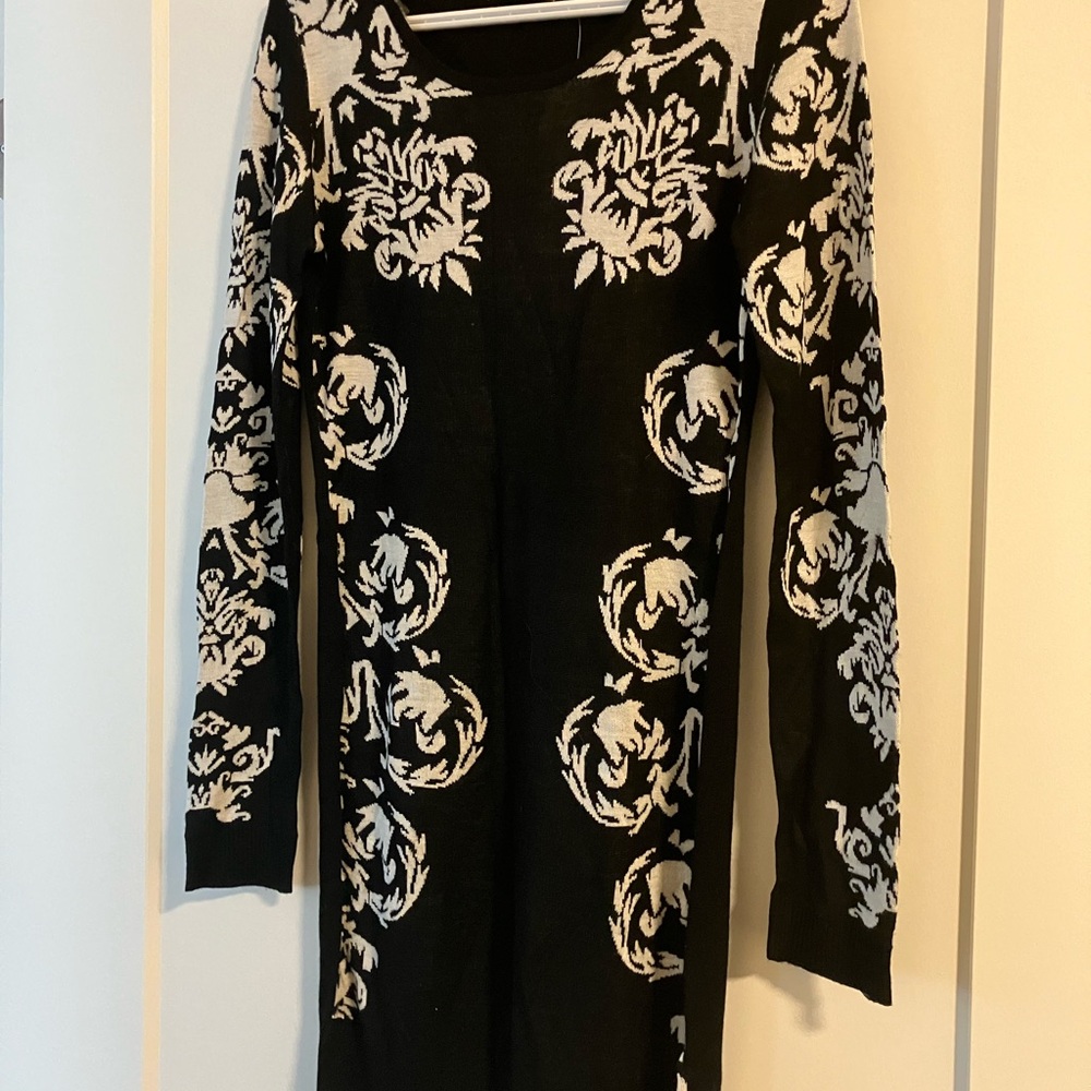Black and White Floral Knit Dress
